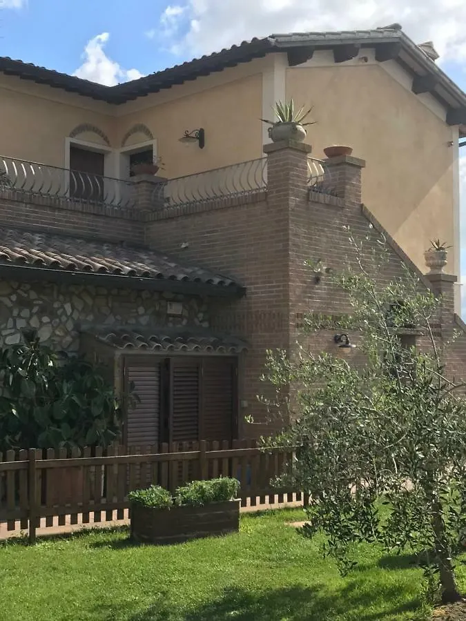Le Case Della Baracchina Pisa 0*,